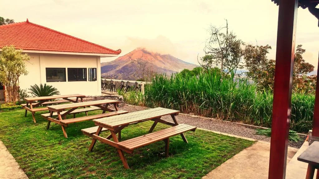 Arkaluna Resort & Adventure: another view