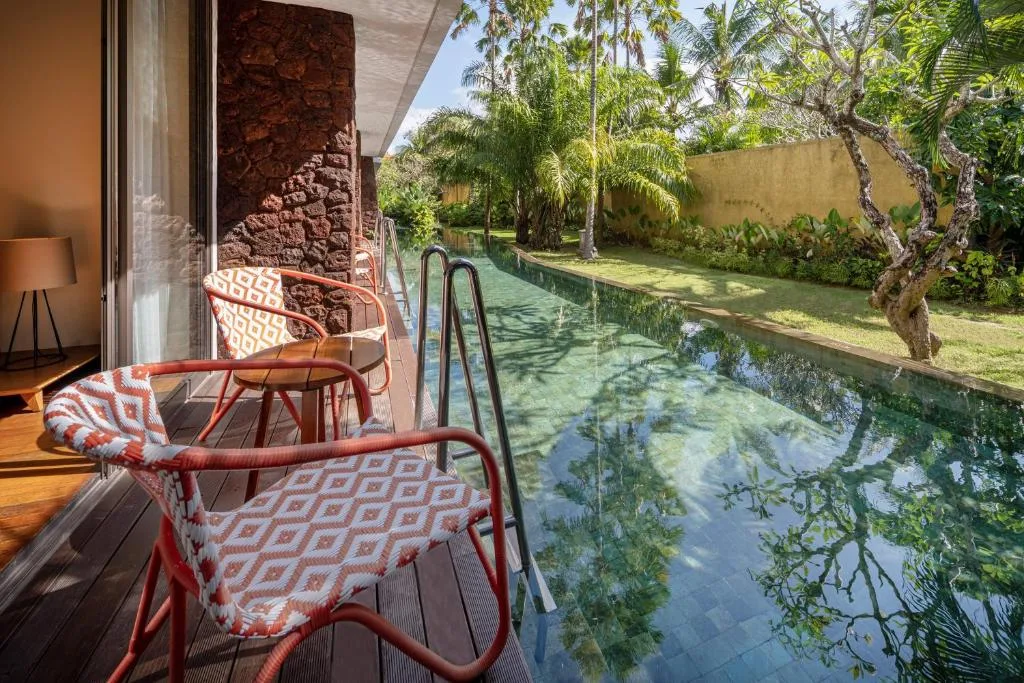 MERUSAKA Nusa Dua: another view