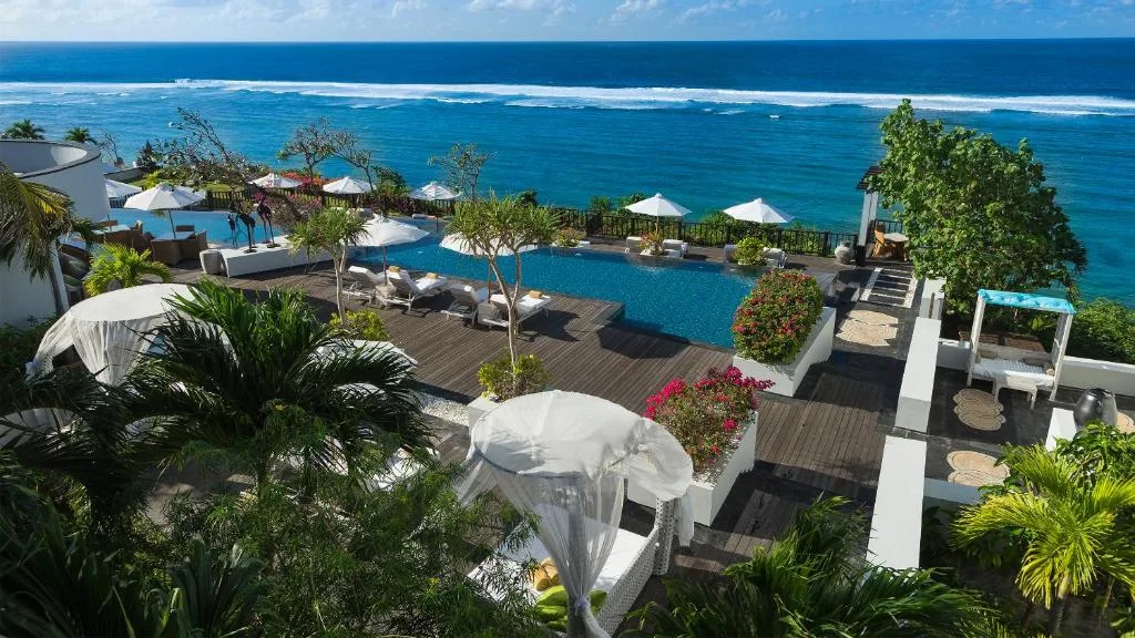 Samabe Bali Suites & Villas: another view