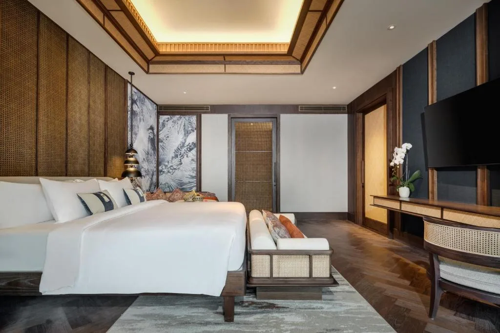 The Meru Sanur: another view
